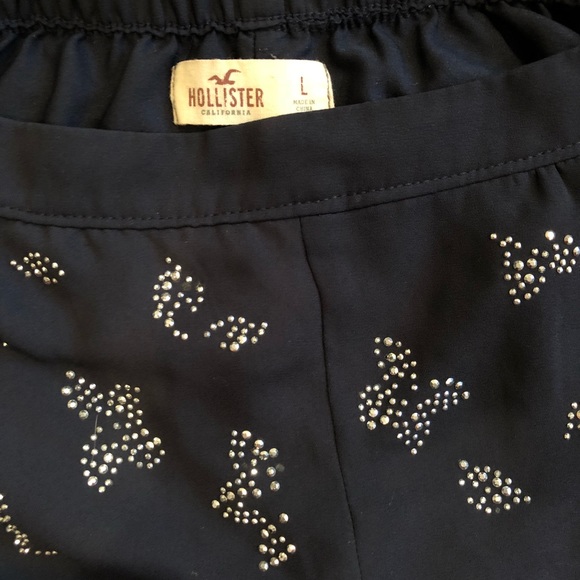 Embellished Hollister Shorts - Picture 2 of 2